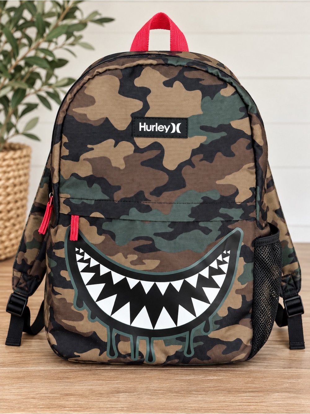 Hurley Camo Shark Mouth Backpack 🎒